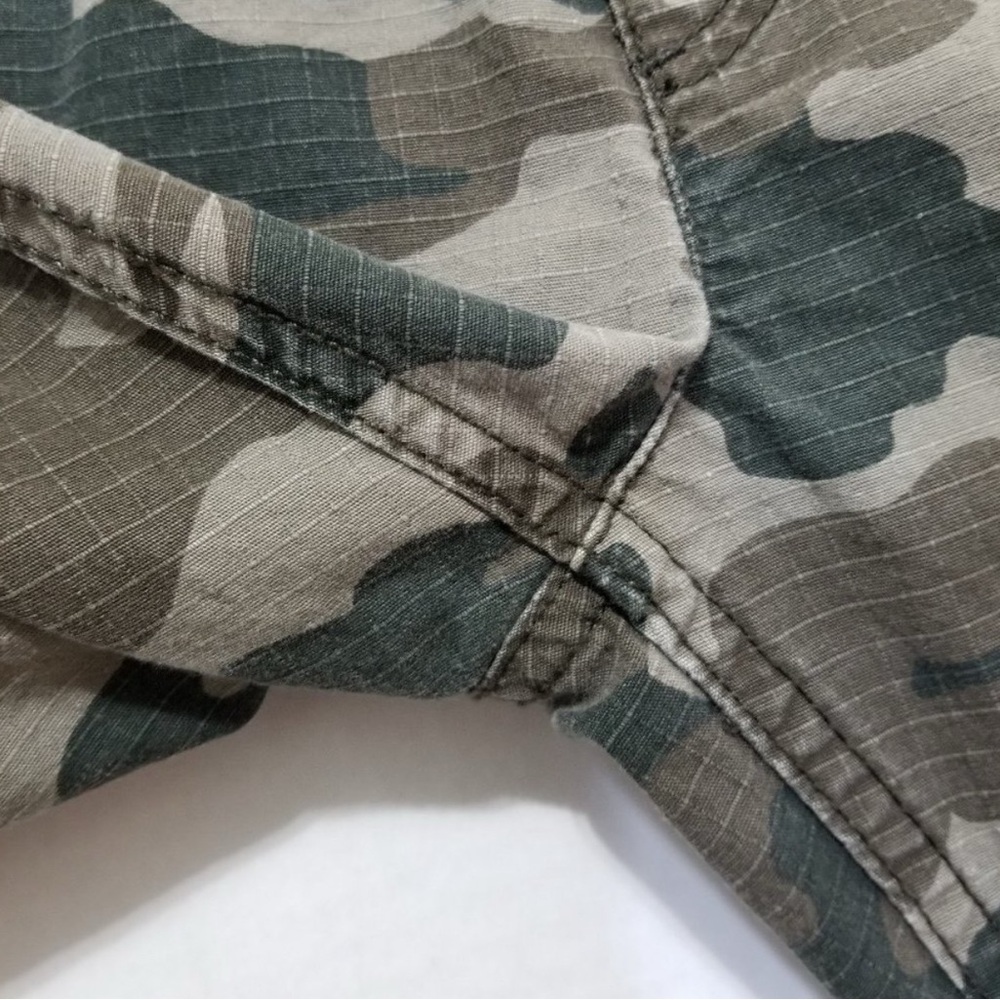Levi Strauss camo joggers BOYS LARGE - Picture 3 of 7